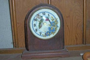 Hummingbird Clock